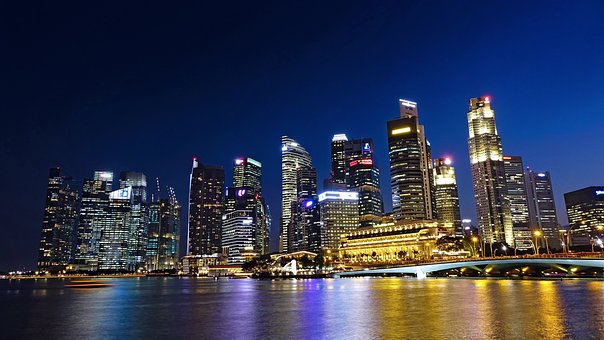 新加坡保齡球館招聘前臺(tái)接待